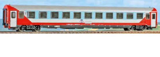 Passenger car 2nd class in "Papuga" livery<br /><a href='images/pictures/ACME/52713_900.jpg' target='_blank'>Full size image</a>